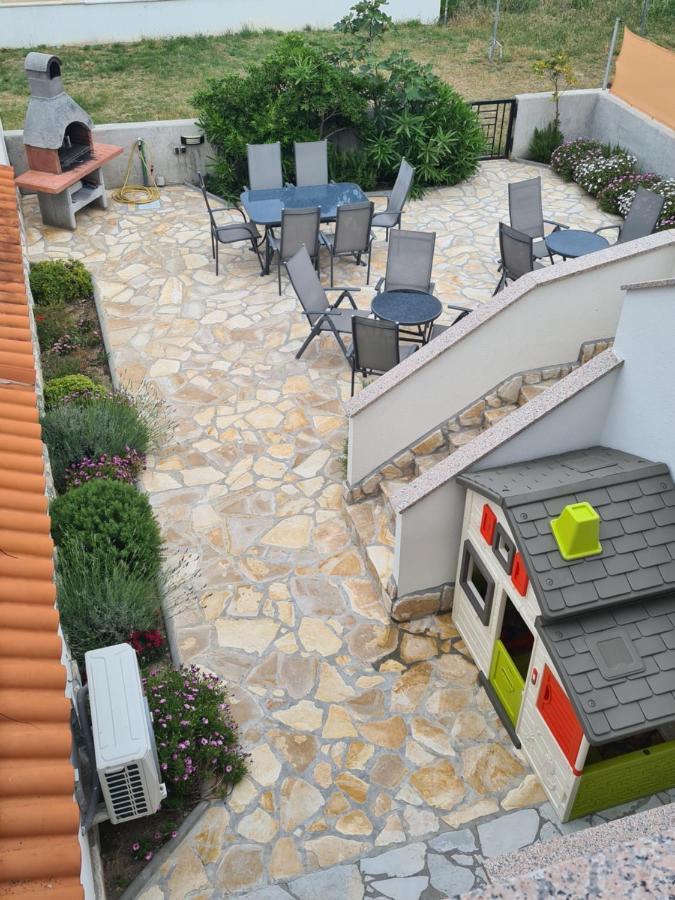 Apartments Dupin Baška Exterior foto